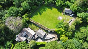 Photo 44- click for photo gallery